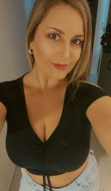 tinitta star nice pic