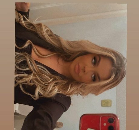 Kayleigh Thomsen pornstar images