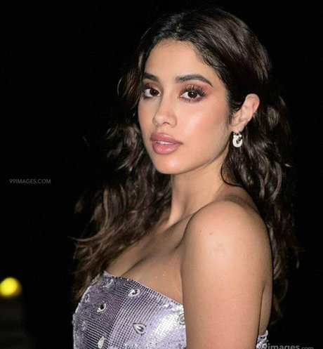Janhvi Kapoor best pornstar archive
