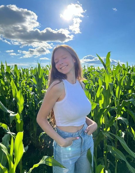 Mettaass porn star images