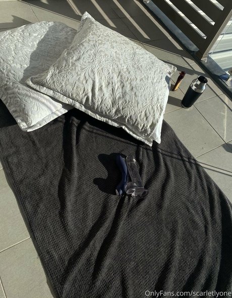 scarletlyone model gallery