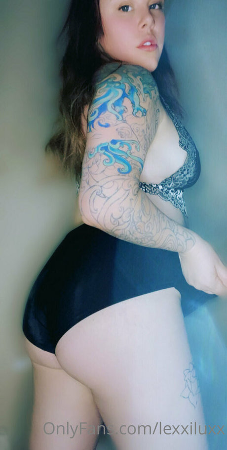 lexxiluxx hot actress images