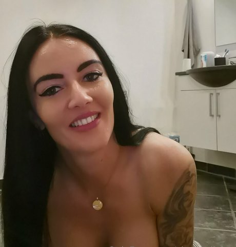 cindarellalou star nude archive