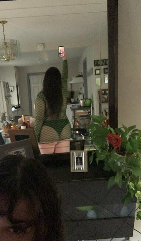 marijuanagal erotic pornstar picture