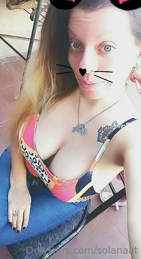 solanaat naked actress gallery