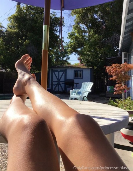 Diana Tarinova model adult img