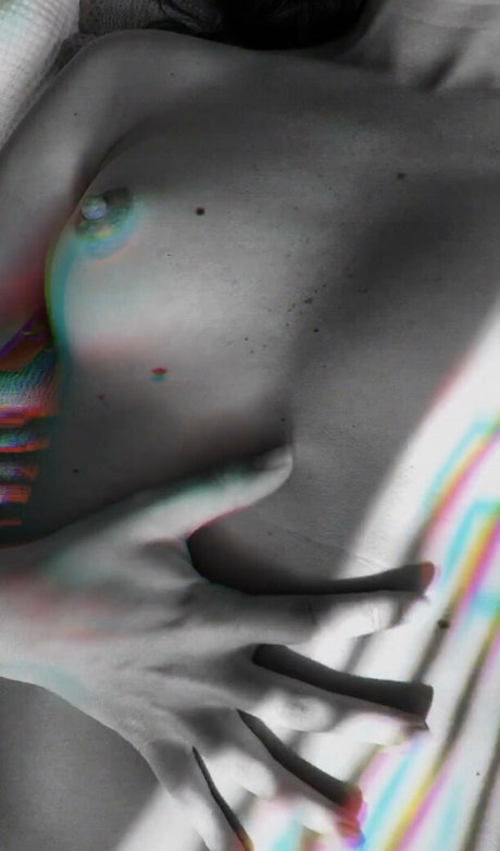 thenudeblogger nice actress image