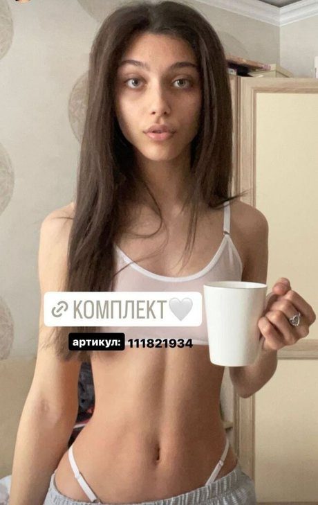 elf__ia perfect pornstar pictures