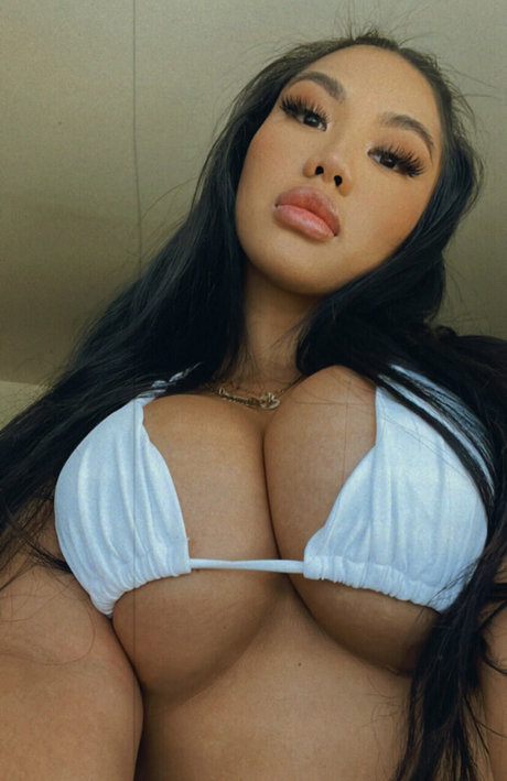 aimeebabeeey art actress photos