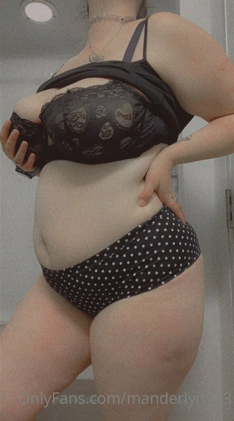 manderlyn143 porn star photos