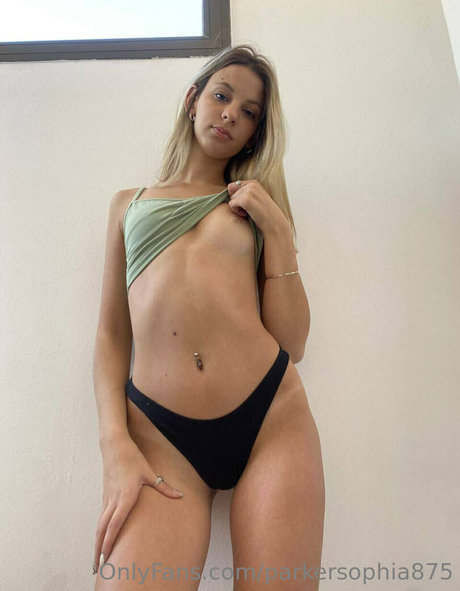 parkersophia875 pornstar erotic img