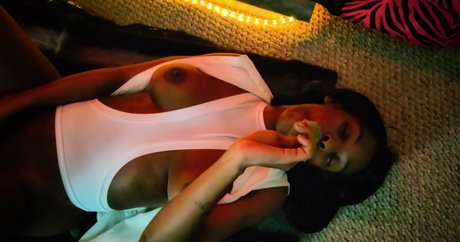 ms red77 model sexy galleries