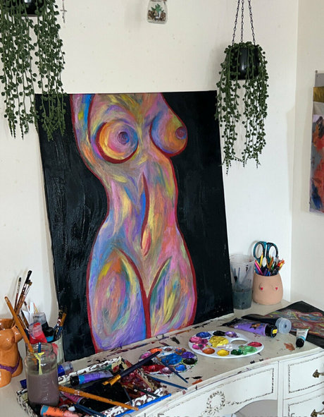 summsfree model naked pics