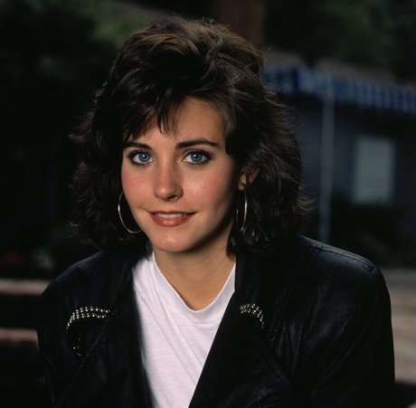 Courtney Cox hd actress photos