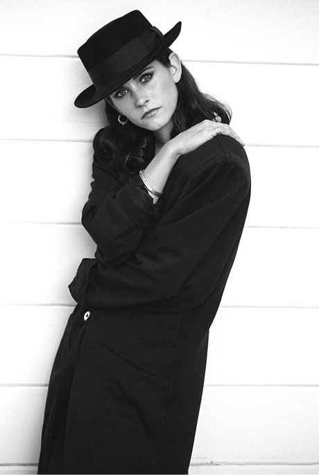 Courtney Cox free actress picture