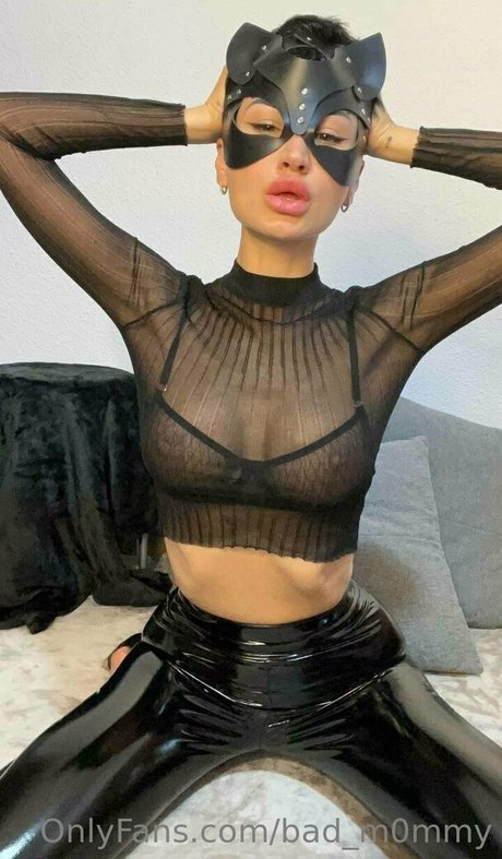 bad m0mmy beautiful pornstar picture