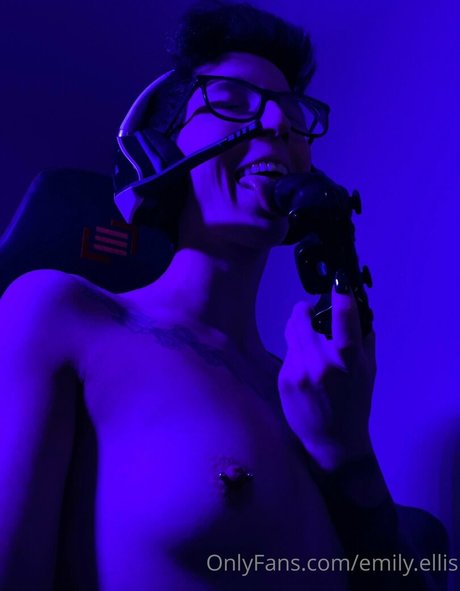 emily kat star beautiful pic