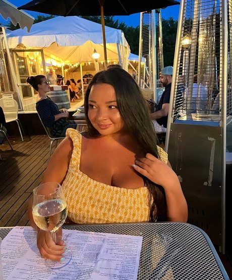 Jenn M pornographic star galleries