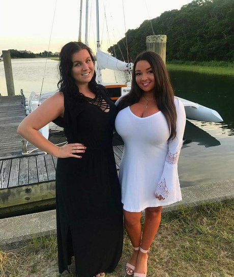 Jenn M star pretty picture