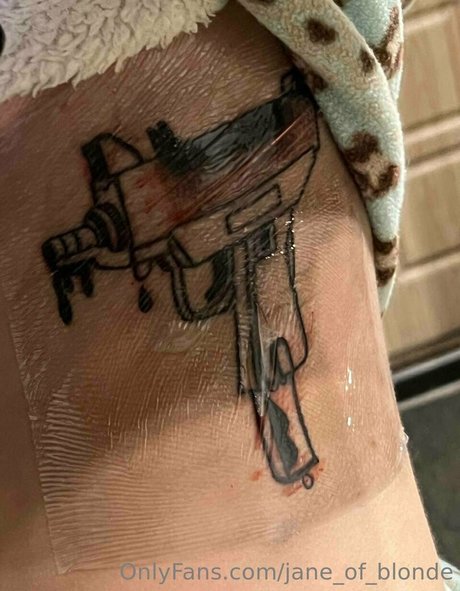 jane of blonde naked actress images