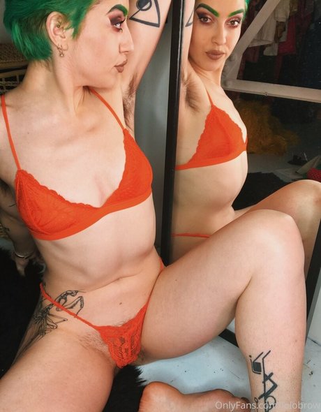 lolobrow beautiful pornstar pic