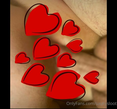 saucysloot star hot pics