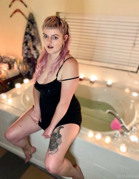 stltrashcan free exclusive actress img