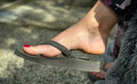 hot mama next door free model img