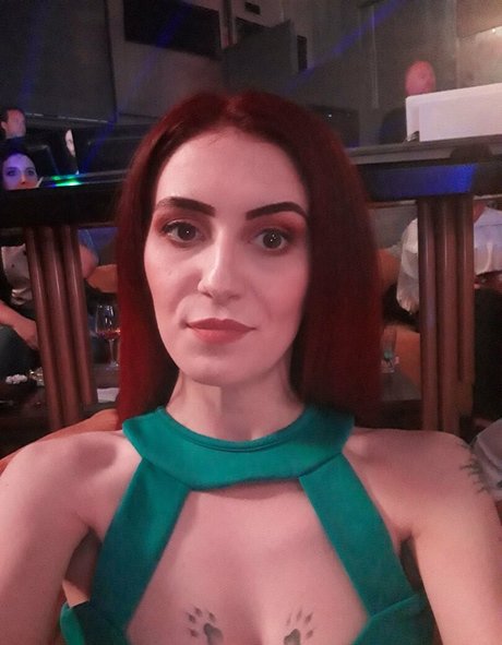 evabanefree star sexy picture