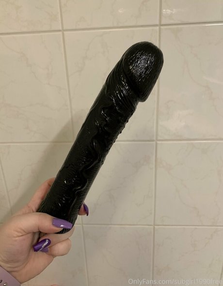 subgirl1990free high quality model pics