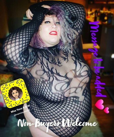 subgirl1990free model erotic pic