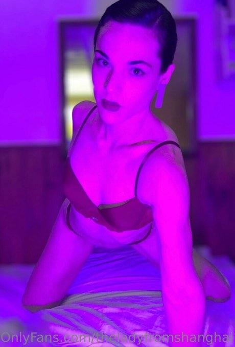 theladyfromshanghai star nude photo