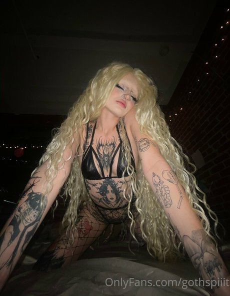gothspiiit sex actress pic