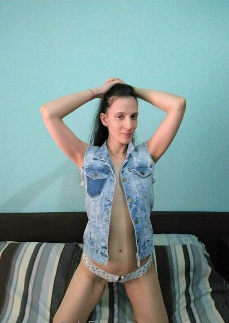 loryvancamp star hot photos