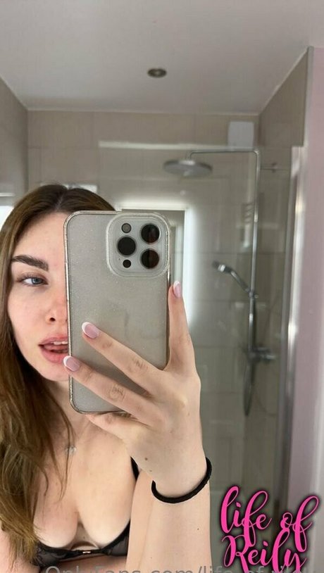 life of riley nudes actress pictures