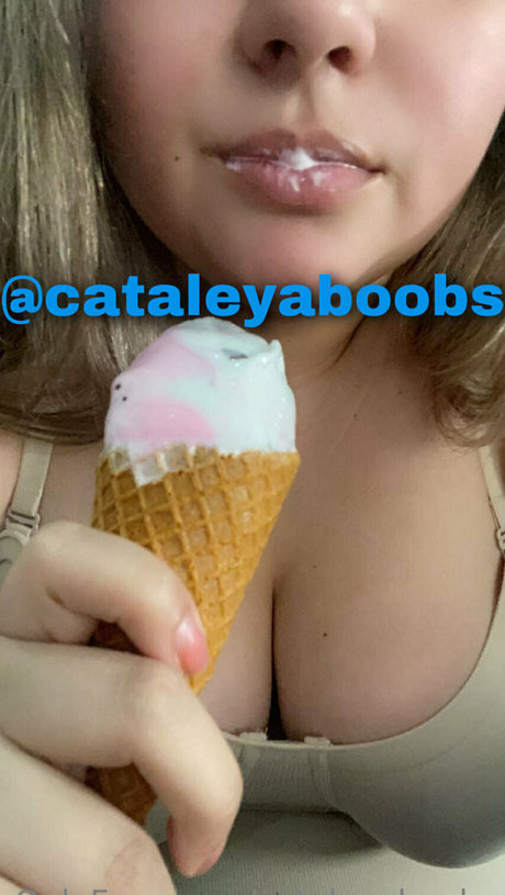cataleyaboobs sex actress img