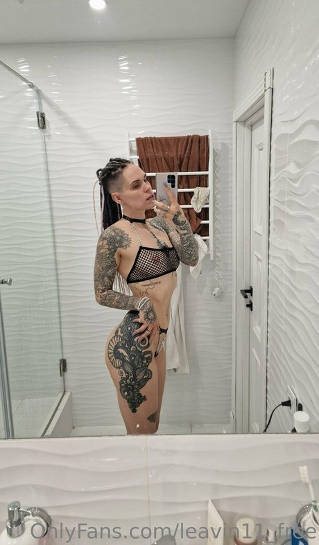 leavin11 free star nude photos