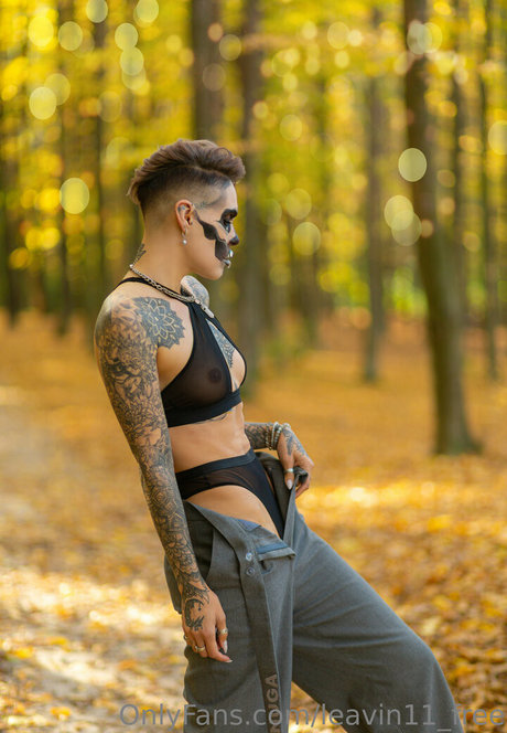 leavin11 free star sex galleries