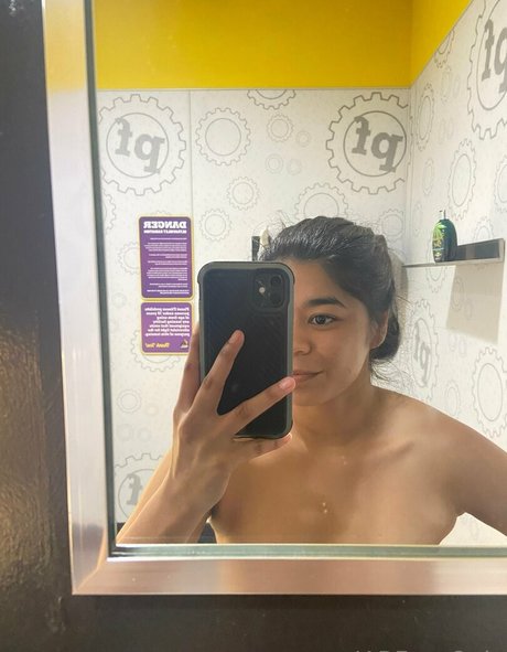 jasleneadler thumbnail