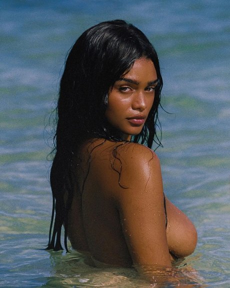 Aslayy Baugh profile pic