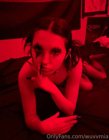 wuvvmia beautiful actress photos