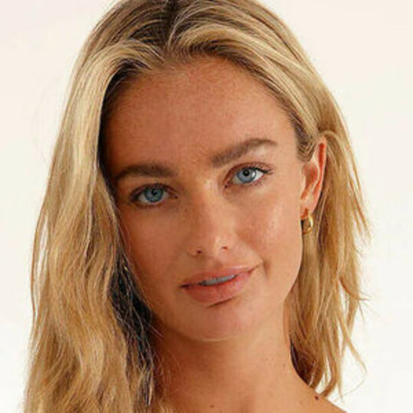 Lilia Weddell star hot photos