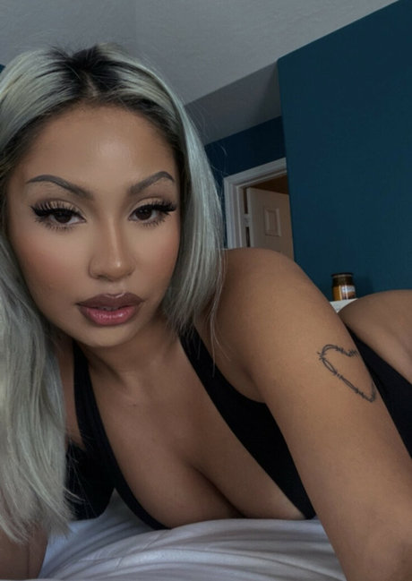 XXNMTX pretty model pics