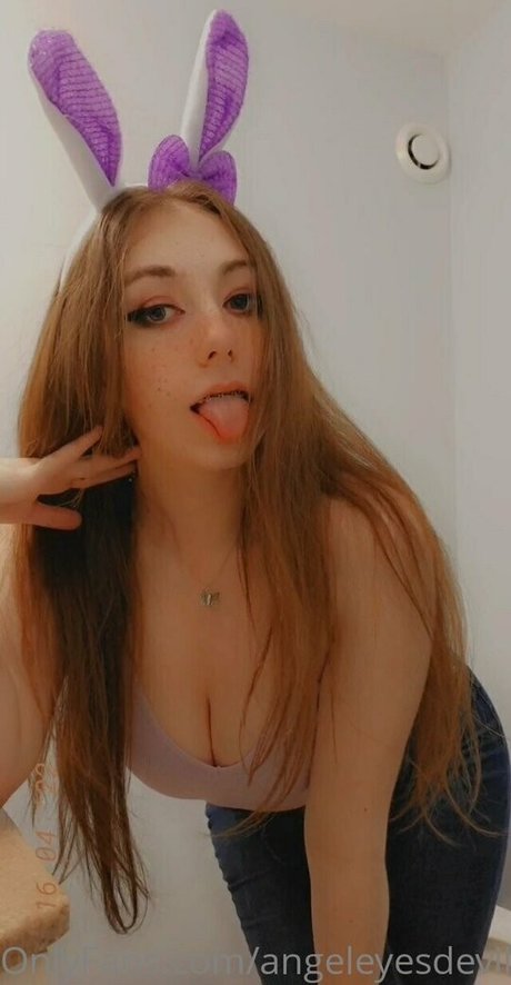 Angel Eyes Devil Thighs pornstar nice photo