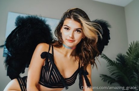 Amazing Grace exclusive pornstar picture