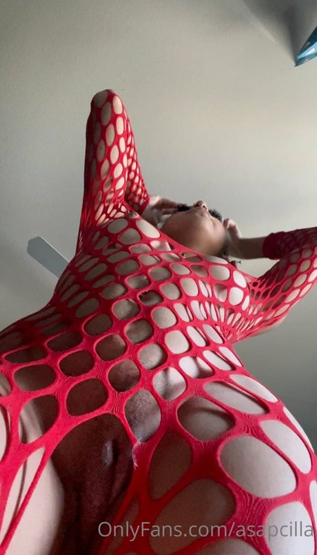 Asapcilla naked pornstar picture