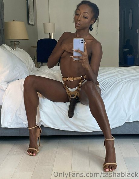 tashablack model hd pics