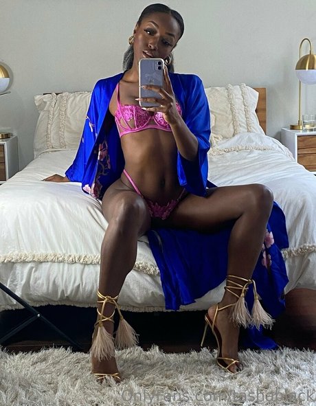 tashablack sex star photos