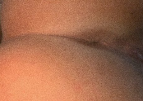 Imogen Lucy Holland model high quality galleries