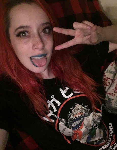 Scarlet Moon thumbnail